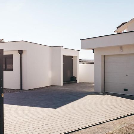 Вилла Olive Tree House Мостар Экстерьер фото